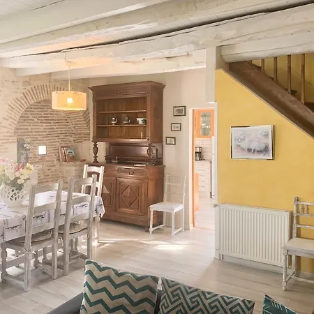 Maison Accueillante A Saint-gery Avec Piscine Partagee Prázdninový dům *