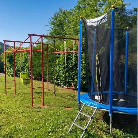 Maison Accueillante A Saint-gery Avec Piscine Partagee Prázdninový dům *