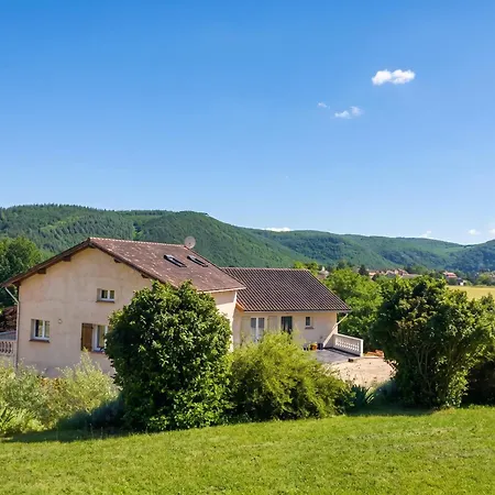 Maison Accueillante A Saint-gery Avec Piscine Partagee Saint-Géry