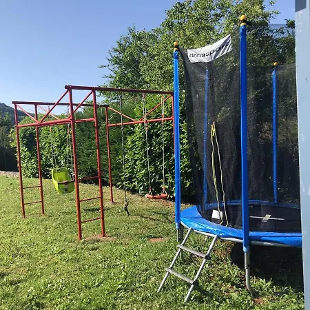 Maison Accueillante à Saint-géry Avec Piscine Partagée Casa vacanze *