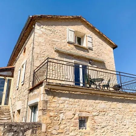Maison Accueillante A Saint-gery Avec Piscine Partagee بيت للعطل Saint-Géry