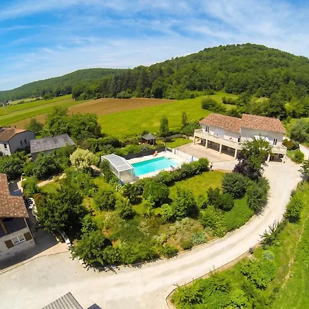 بيت للعطل Maison Accueillante A Saint-gery Avec Piscine Partagee Saint-Géry
